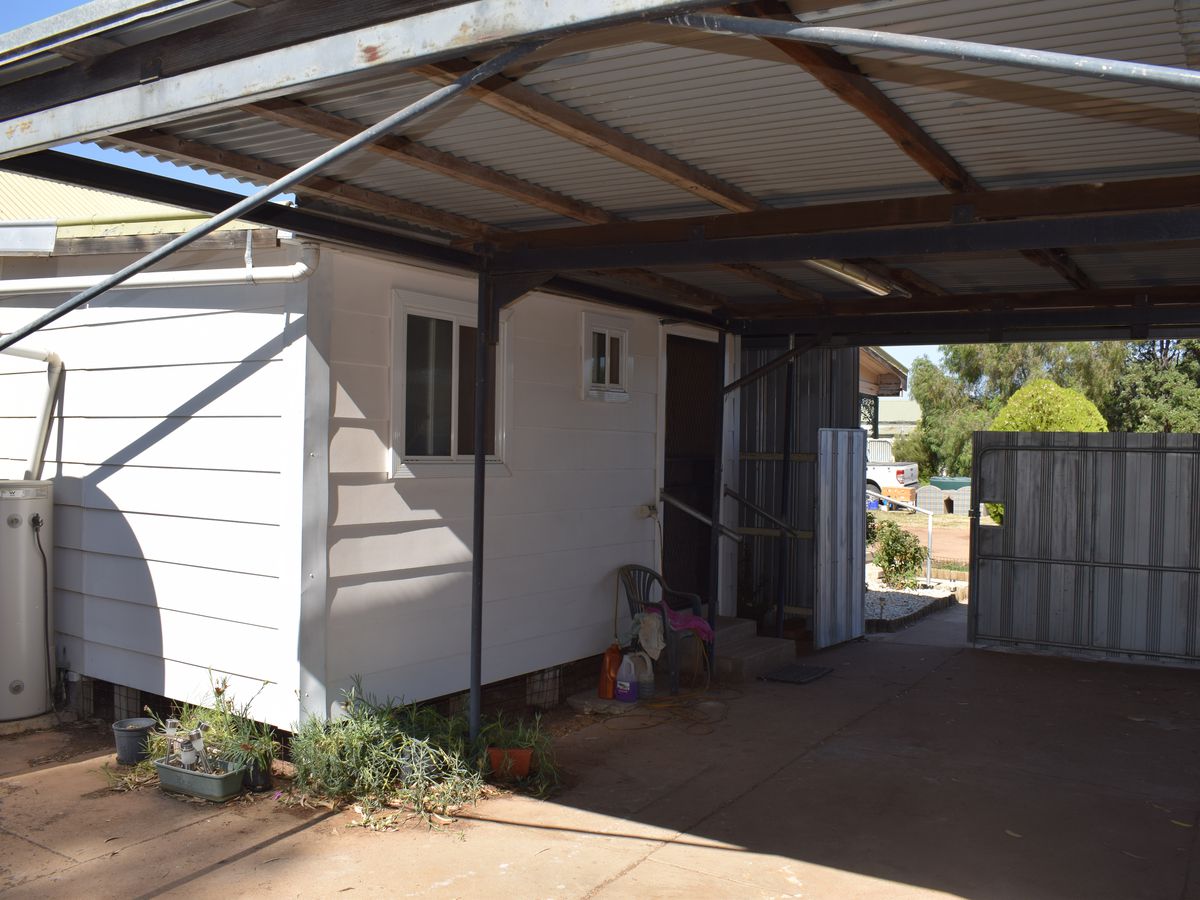 57 SULLIVAN STREET, Inglewood