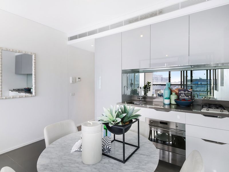 711 / 18 Park Lane, Chippendale