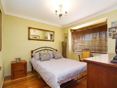 4 Galway Court, St Clair