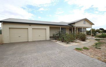 7 Station Street, Nhill