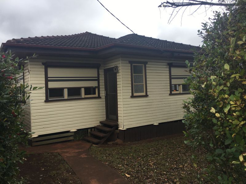 359 Tor Street, Wilsonton