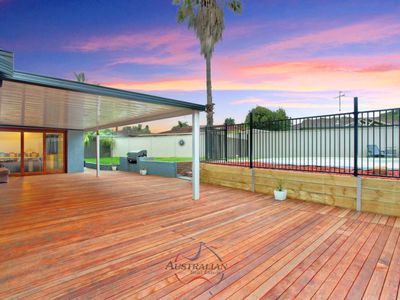 11 Caesar Way, St Clair