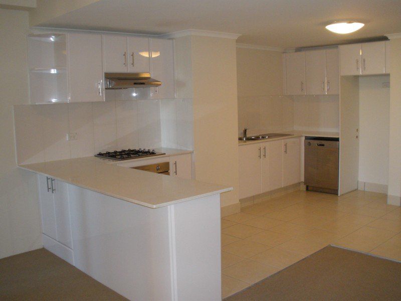 30 / 2-6 Kendall Street, Parramatta