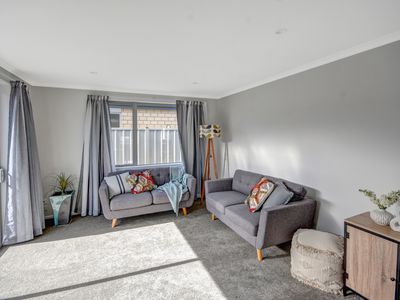 2E Bruce Street, Mosgiel