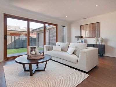 14 Delta Drive, Craigieburn