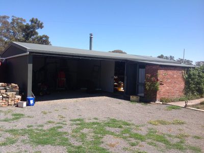 38 McCrackens Road, Locksley