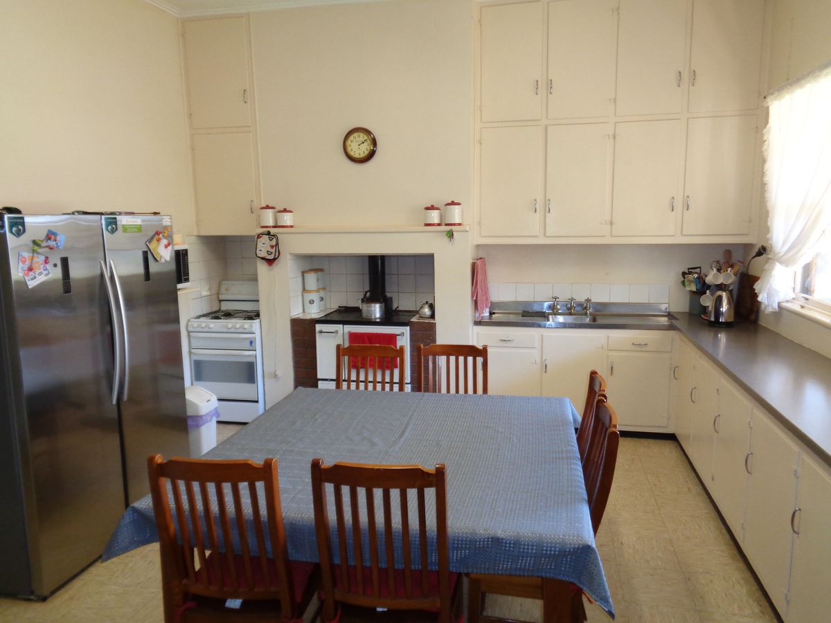 211 Torrumbarry Weir Road, Patho