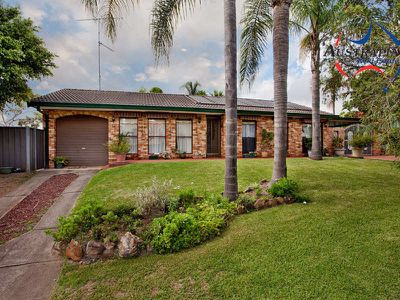 2 Glenrowan Way, St Clair