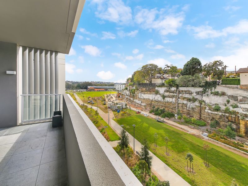 513 / 105 Ross Street, Forest Lodge