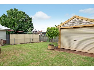 7 Kennedy Street, North Toowoomba