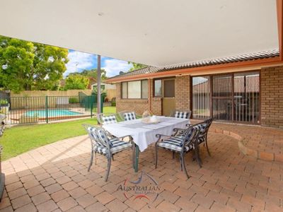 5 Rainbow Place, St Clair