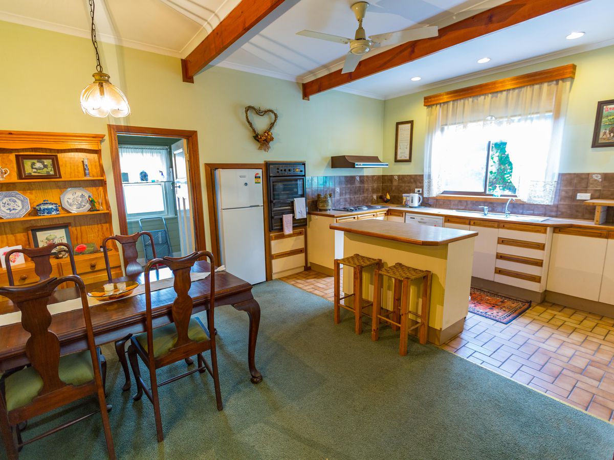 98 Grant Street, Inglewood