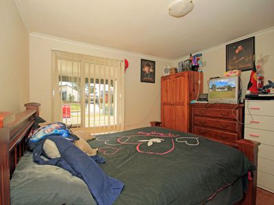 25 Wide Bay Circuit, Bidwill