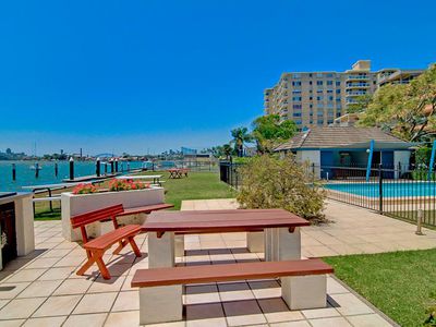 32 / 90 St Georges Crescent, Drummoyne