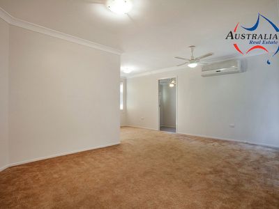 5 Kingfisher Way, St Clair