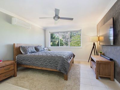 2 / 6D Royal Place, St Clair