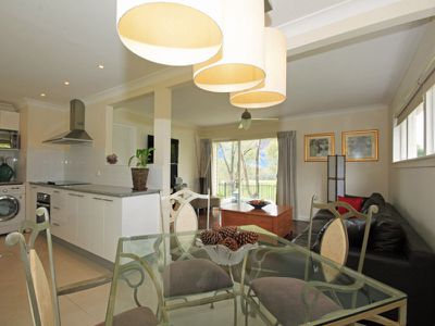 10 Kemp Place, Tregear