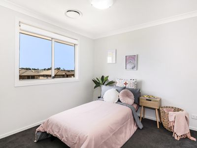 11 Grattan Road, North Kellyville