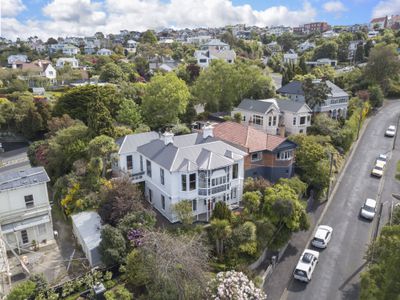 10 Littlebourne Road, Roslyn