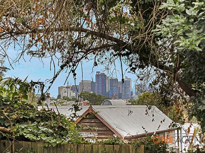 8 Mackenzie, Rozelle