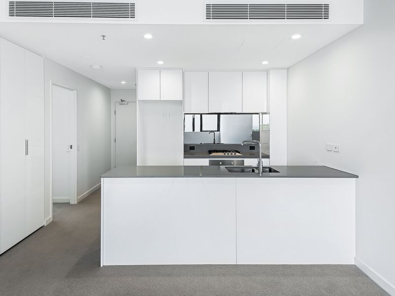 802 / 150 Pacific Highway, North Sydney