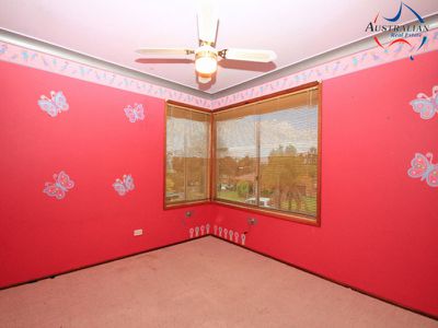 6 Mortimer Lewis Grove, St Clair