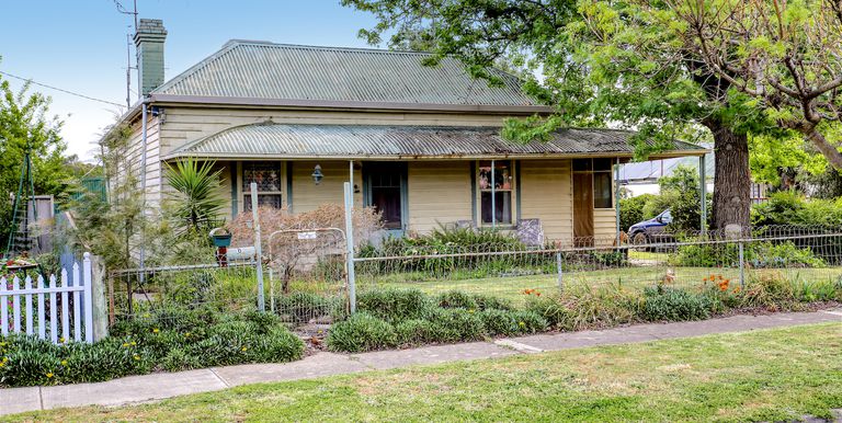 6 McGuiness Street, Euroa 6 McGuiness Street, Euroa