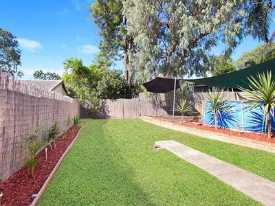 4 Belbowrie Glen, St Clair