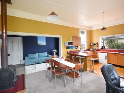 10 Littlebourne Road, Roslyn