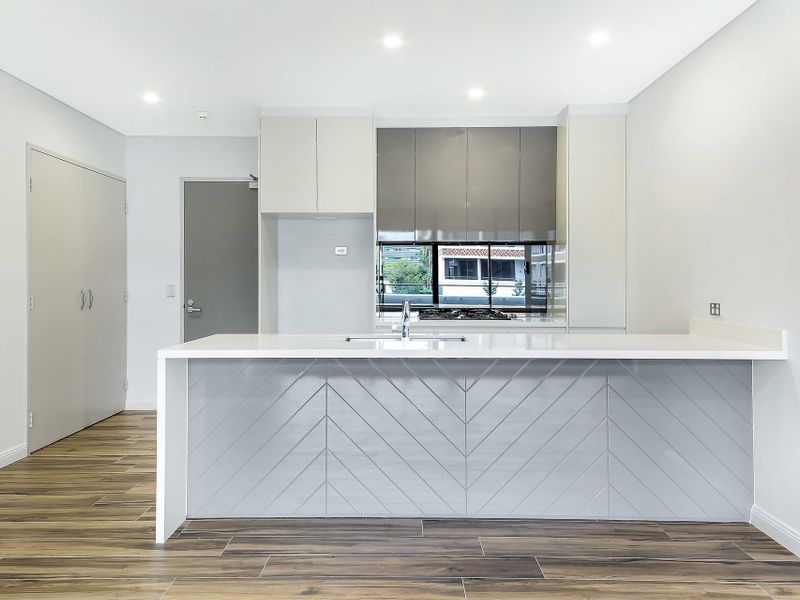 316 / 25 Rothschild Avenue, Rosebery