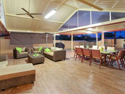 33 Dryberry Avenue, St Clair