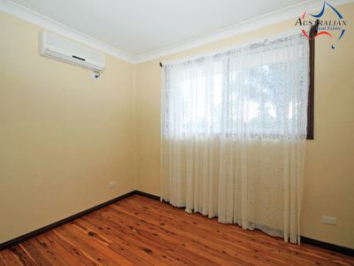 75 Melville Road, St Clair