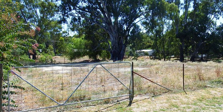 11-13 Littles Lane, Euroa 11-13 Littles Lane, Euroa