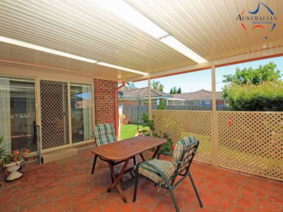 5 Rochford Street, St Clair