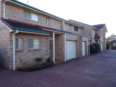 351 West Street, Harristown