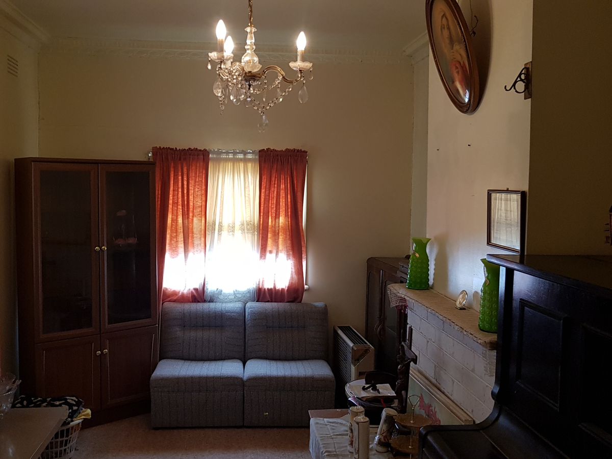 168-170  Railway Road, Elmore