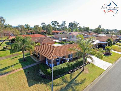 25 Martin Grove, Colyton