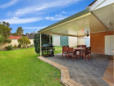 14 Columbus Avenue, St Clair