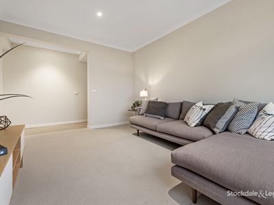 18 Featherwood Crescent, Craigieburn