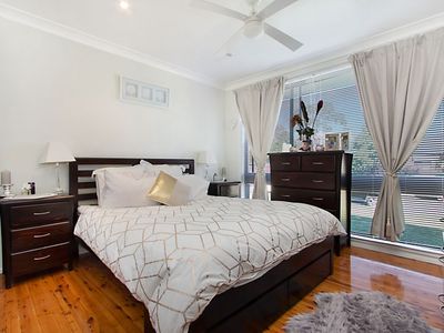 5-5A Ontario Avenue, St Clair