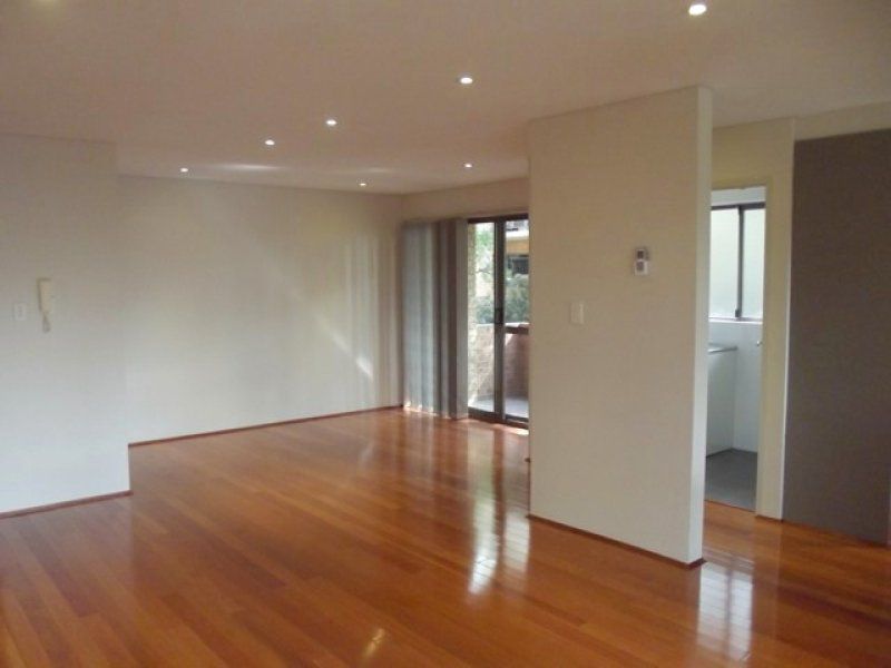 1 / 28 Jessie Street, Westmead