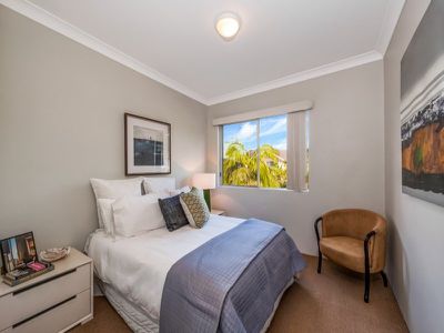 9 / 2A Walton Crescent, Abbotsford