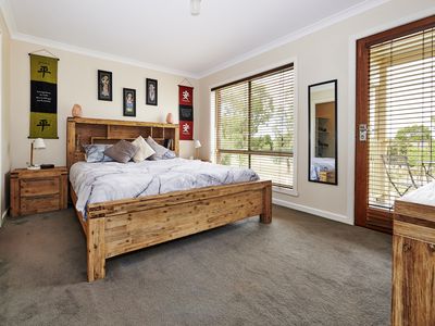 25 Astair Avenue, South Morang