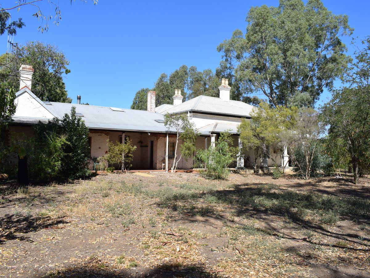 3381 Bridgewater-Maldon Road, Newbridge