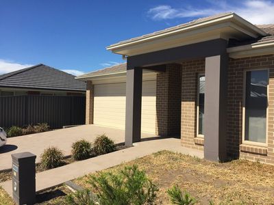 23 Mulla Avenue, Jordan Springs