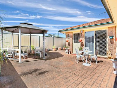 2B Marne Place, St Clair