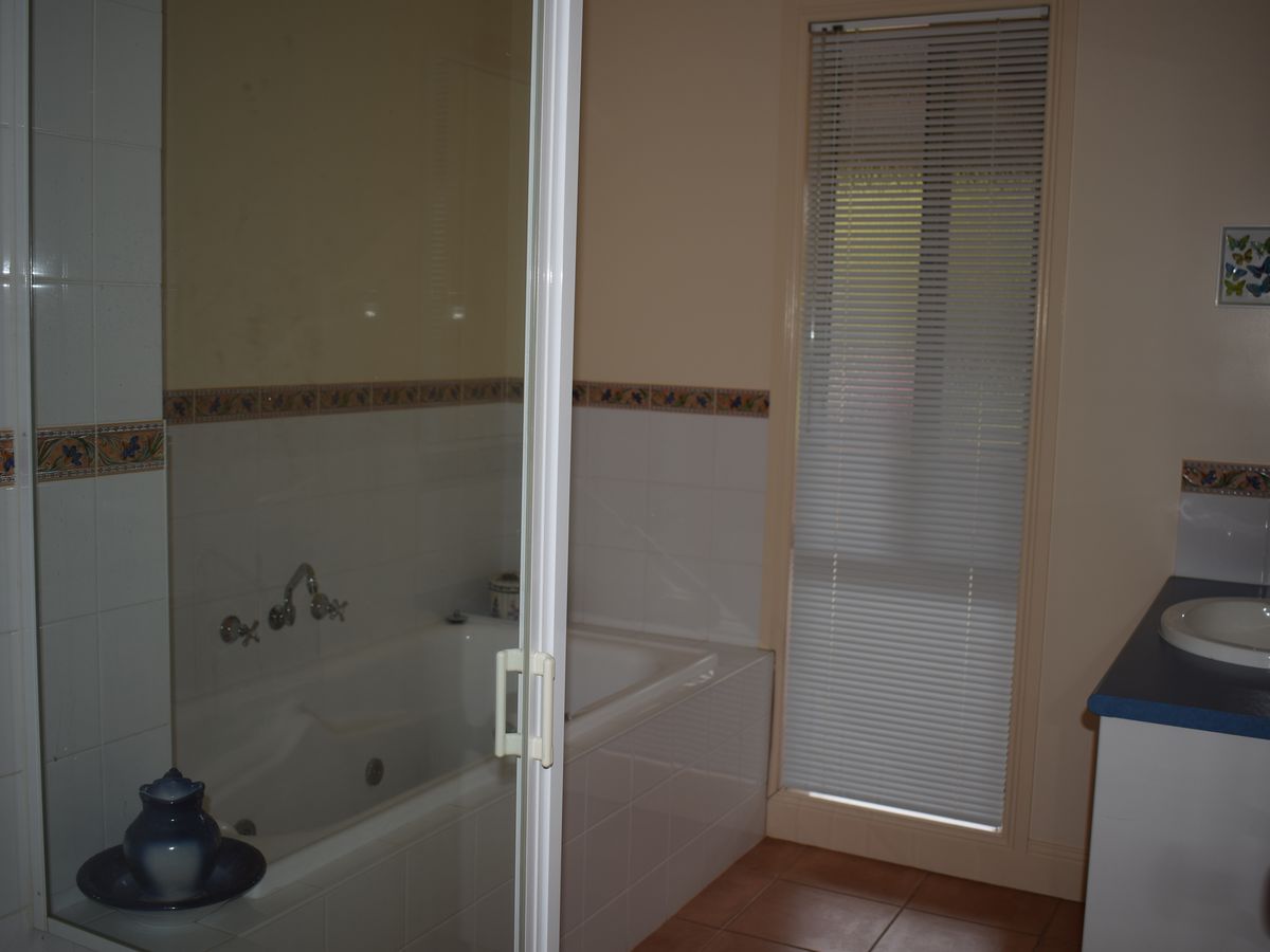 517 Crusoe Road, Lockwood South