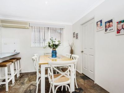 6 Chad Place, St Clair