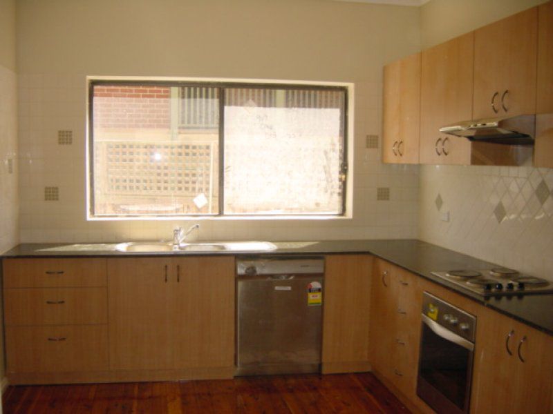 2 / 45 Bay Road, Waverton