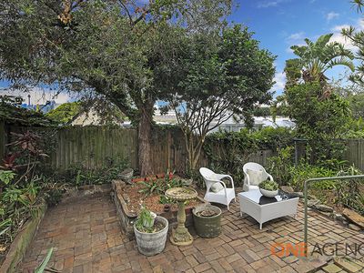 8 Mackenzie, Rozelle